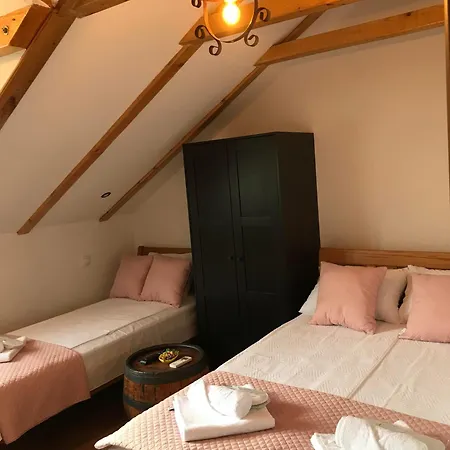 Apartman Pkt Delux *